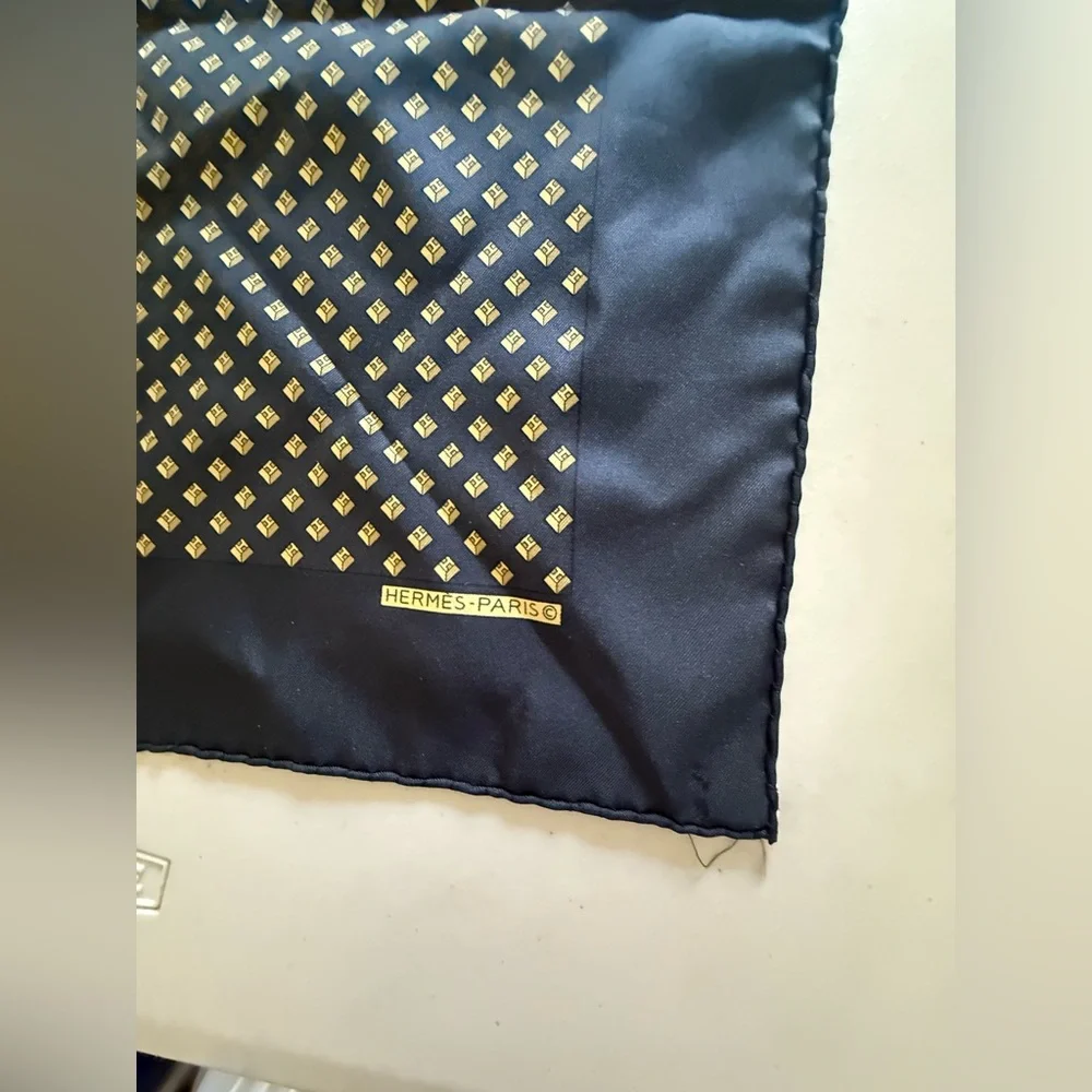 Neiman Marcus Navy and Gold Silk Square Scarf